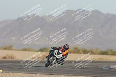 media/Oct-03-2025-CVMA Friday Practice (Fri) [[0c1e57b650]]/4-Racer 3-NRS/Mock Race/